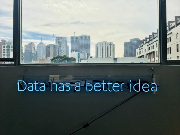 »Data has a better idea«, Foto: Franki Chamaki/​unsplash.com